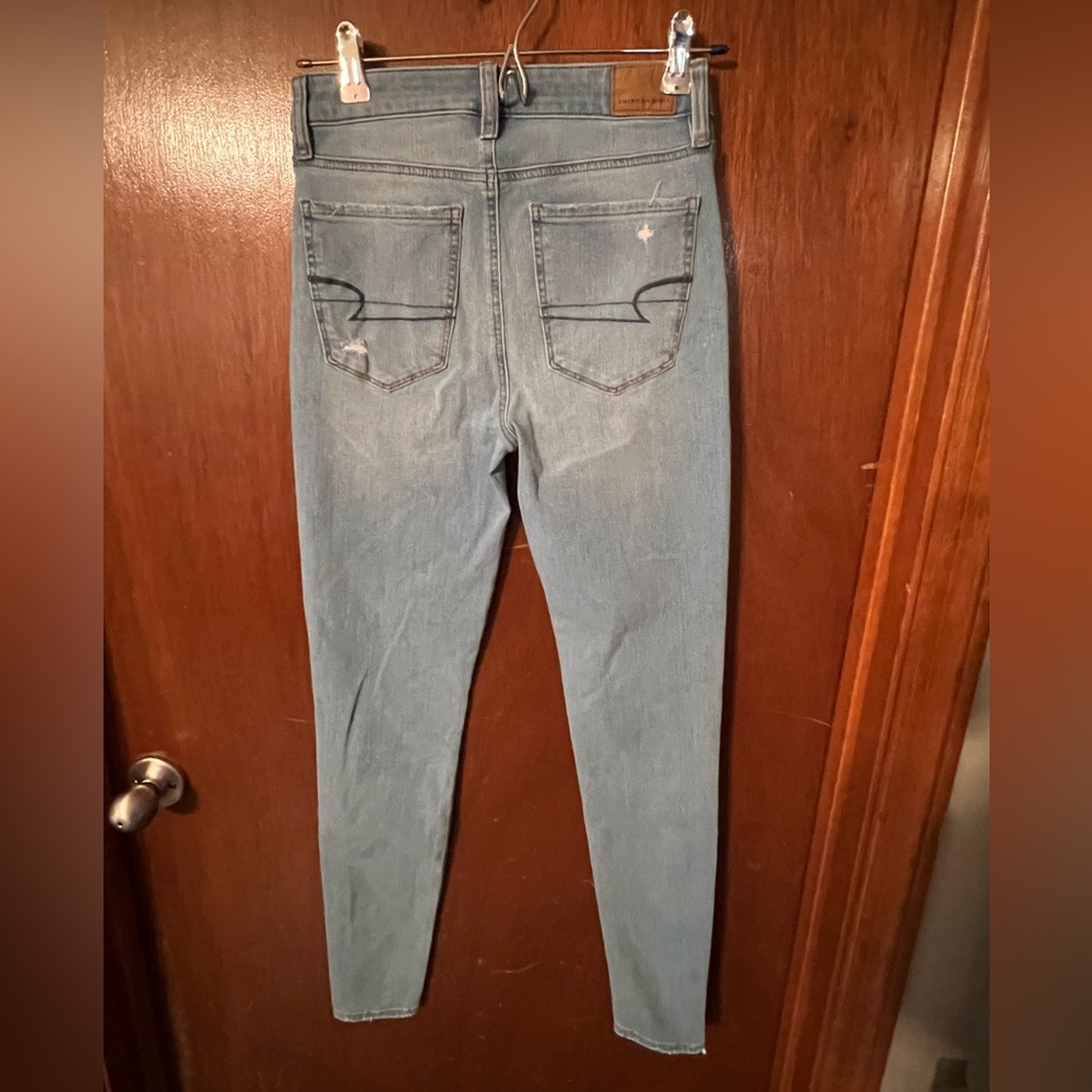 American Eagle light wash jegging